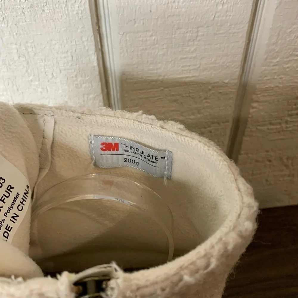 Sperry Topsider Saltwater boots, size 8.  Some slight scuffing (see pictures).
